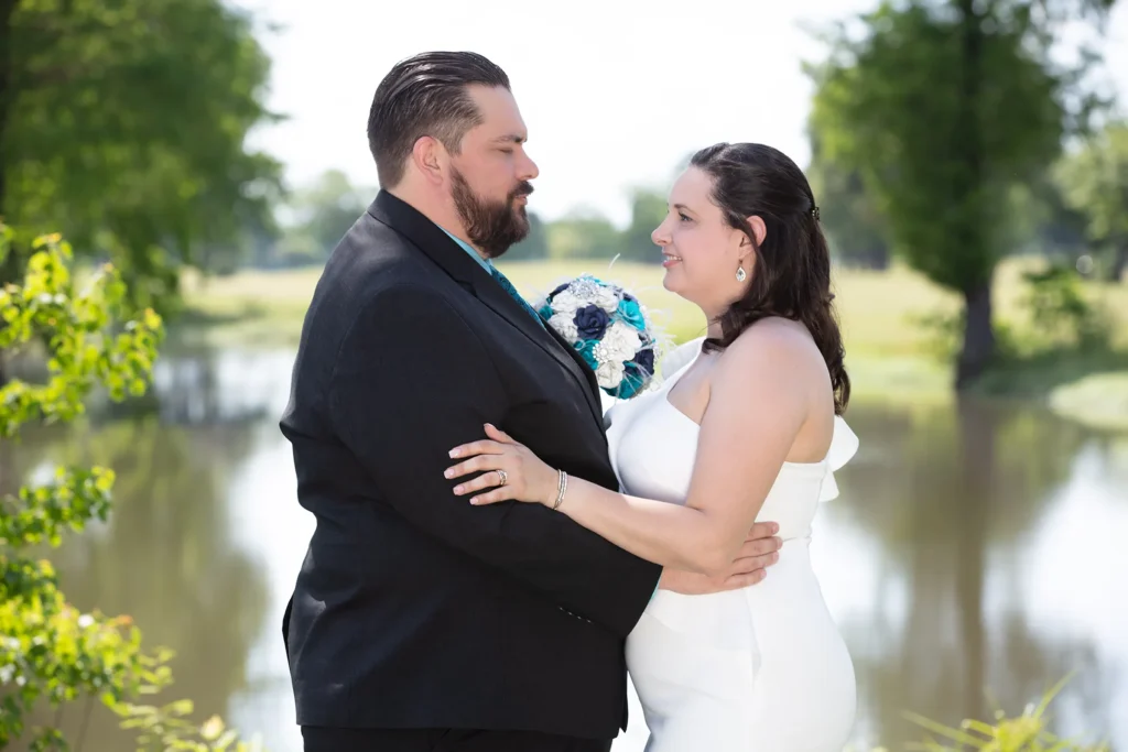 Houston Wedding Photographers 2 Houston Wedding Photographer Houston wedding photographer capturing intimate outdoor bride and groom portrait